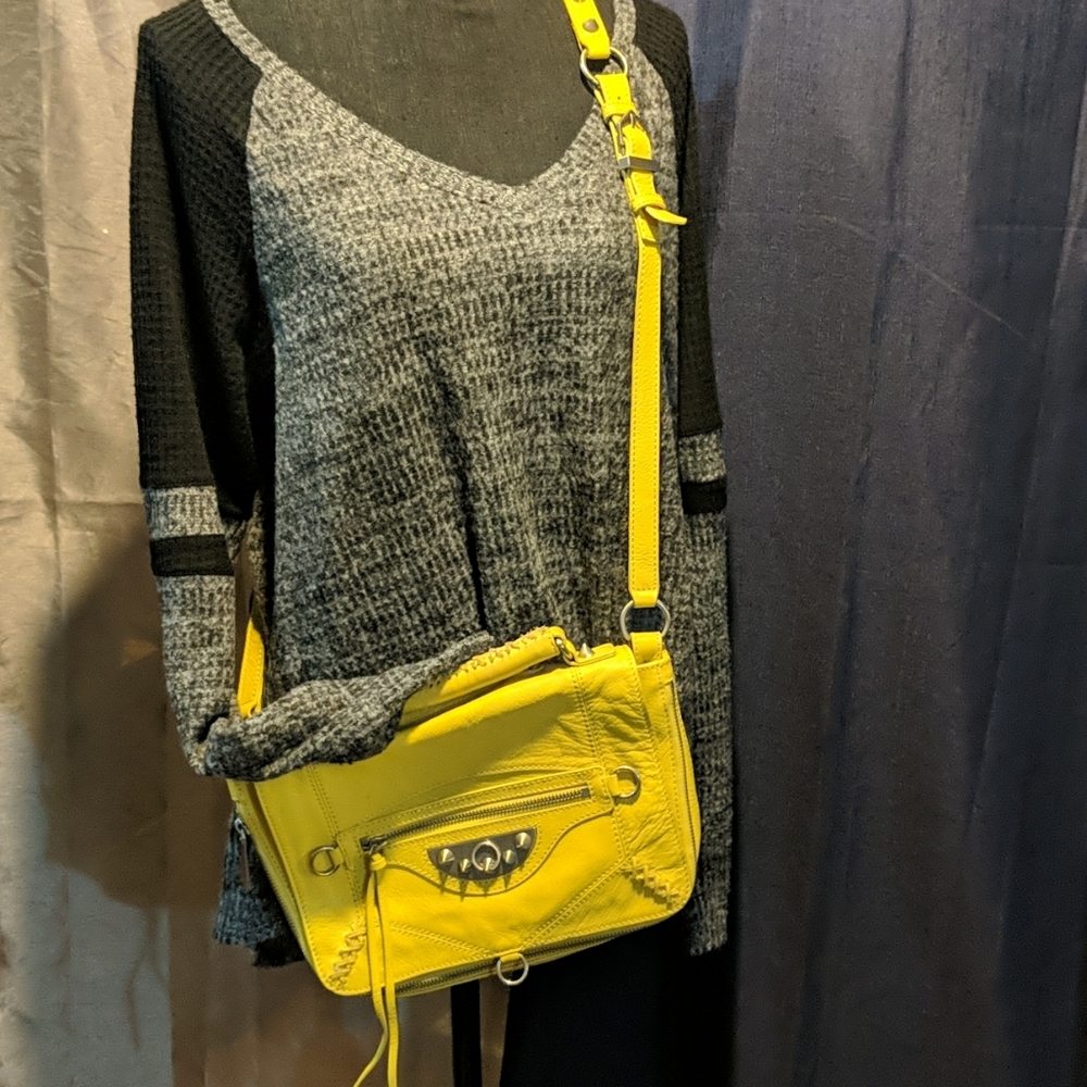 Sam Edelman studded purse like new